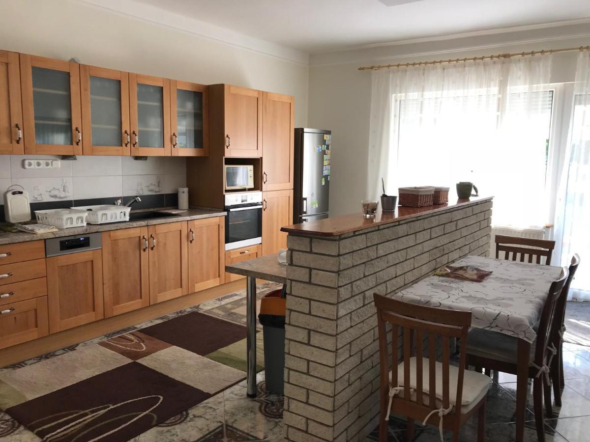 Akos Haz Villa Сиофок Екстериор снимка