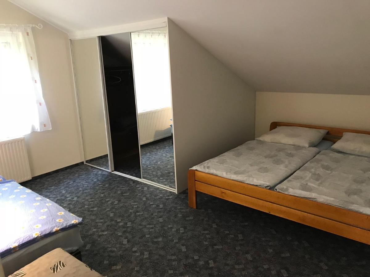 Akos Haz Villa Сиофок Екстериор снимка